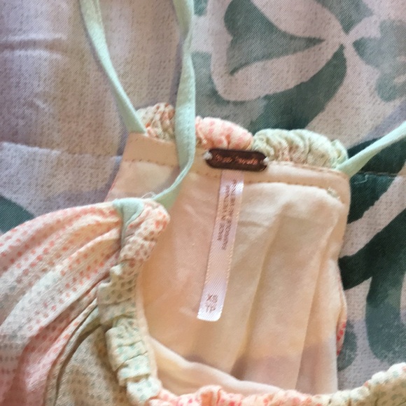 Free People top - Picture 2 of 2